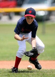 baseball, player, action, game, sport, uniform, ball, young, field, athlete, boy, summer, nature, youth, male, competition, grass, kid, athletic, playing, dirt, fielding, fence