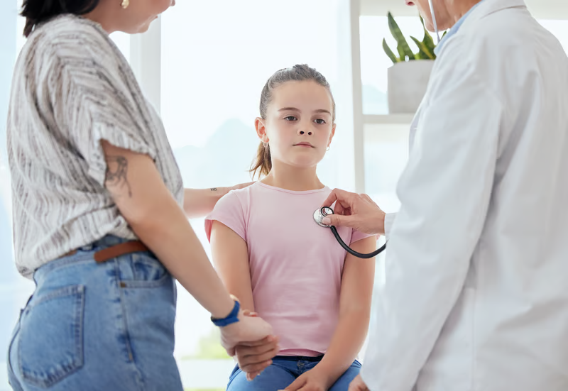 What Parents Need To Know About Back-to-School Physicals in Franklin County, VA A little girl is having a back-to-school physical exam. – back-to-school physical Franklin County VA